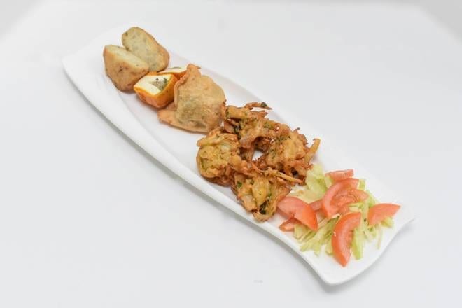 Shan A Punjab Vegetarian Platter.