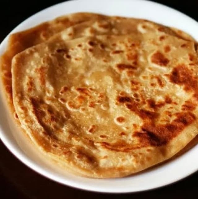 Plain Parantha.