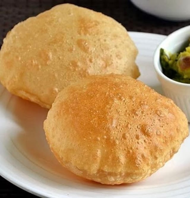 2 Piece Poori.